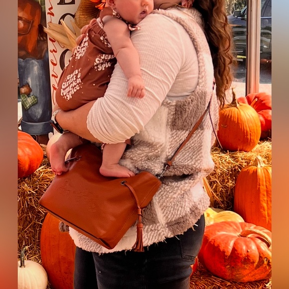 Coach Andy Crossbody with Horse & Carriage - Picture 10 of 10